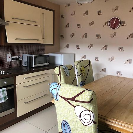 Claire'S Airbnb 2 Belfast Exterior photo