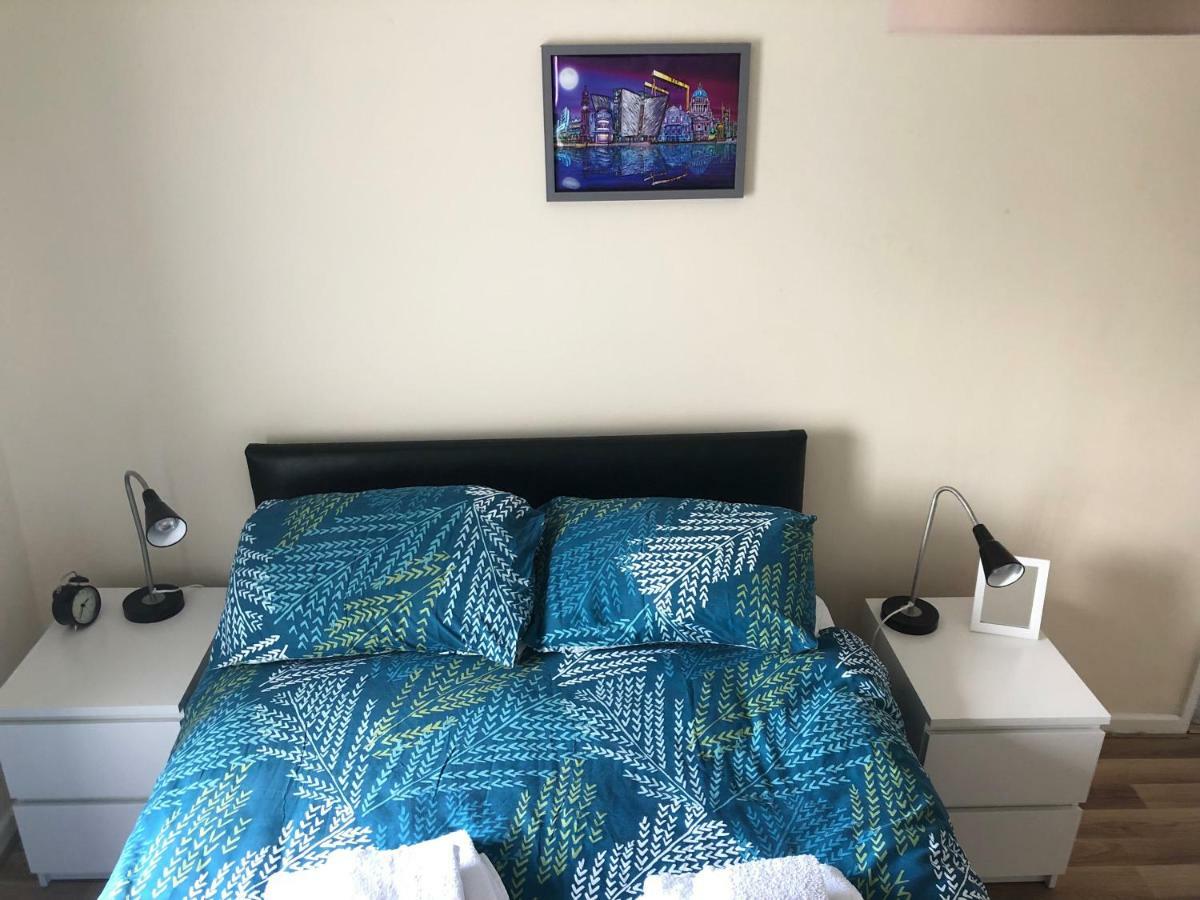 Claire'S Airbnb 2 Belfast Exterior photo